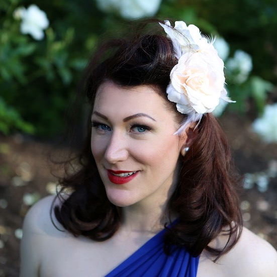 Singing Lessons Leicester Teacher - Lizzy Rushby